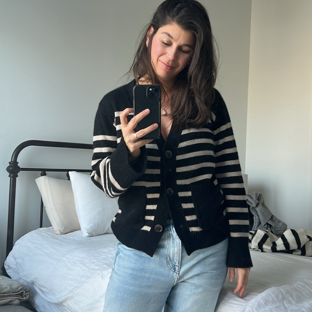 Lisa Yang Daphne Cardigan - Picture 13 of 15